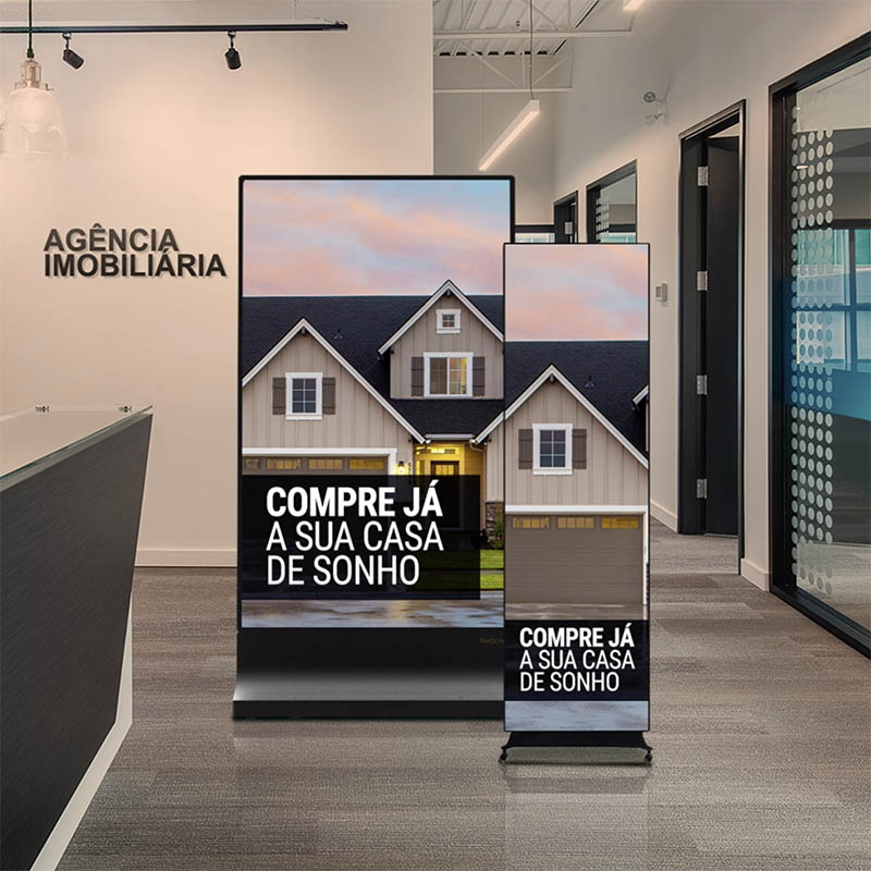 um led roll up numa agencia imobiliaria